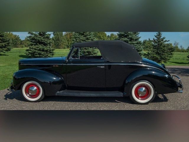 1940 Ford Deluxe 2 Door Convertible -- - photo 4