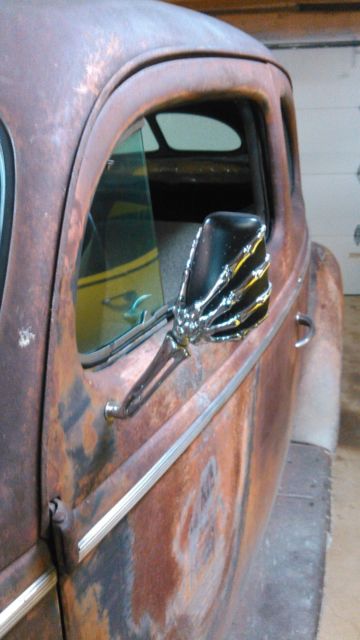 1940 Ford Sedan Deluxe - photo 12