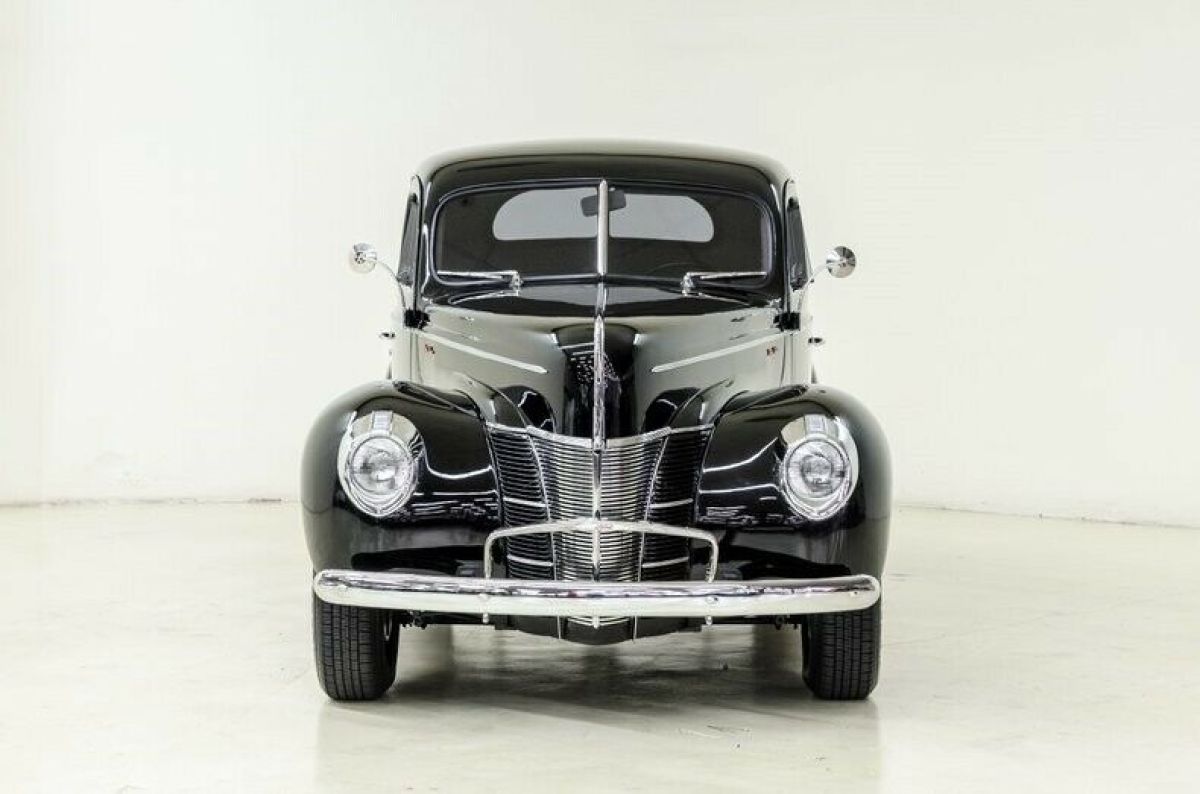 1940 Ford Deluxe - photo 5