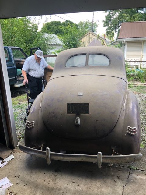1940 Ford Deluxe - photo 2