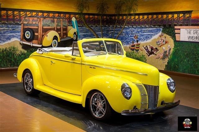 1940 Ford Deluxe Convertible Street Rod - photo 12