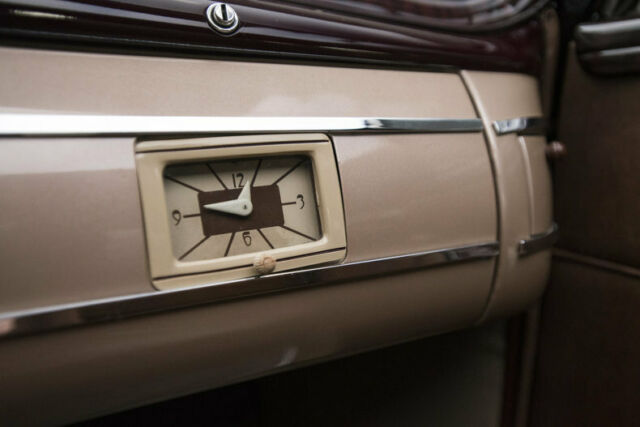 1940 Ford Deluxe Convertible - photo 6