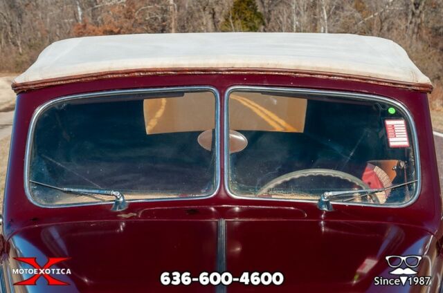 1940 Ford Deluxe Convertible Club Coupe - photo 4