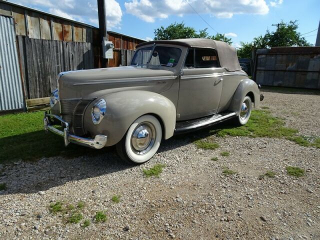 1940 FORD DELUXE CONVERTIBLE- NICE SOLID TEXAS DRIVER. 1940 Ford Deluxe CONVERTIBLE