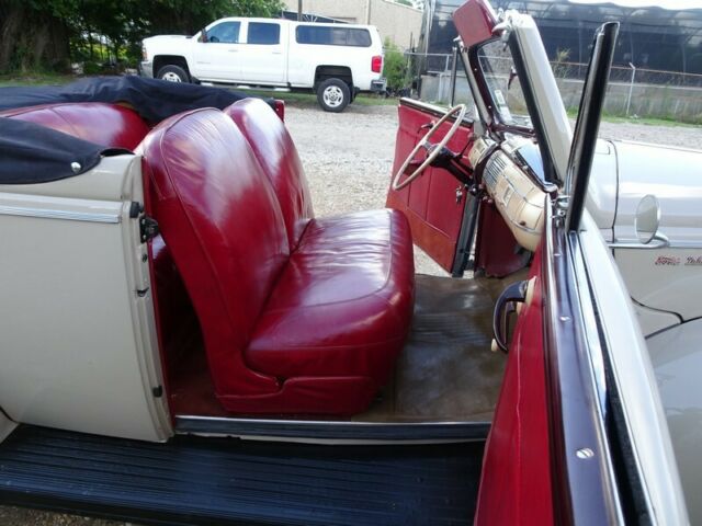1940 Ford Deluxe CONVERTIBLE - photo 11