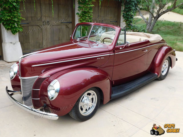 1940 Ford Deluxe Convertible Resto-Rod