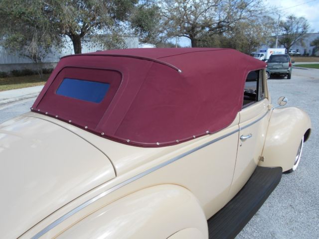 1940 Ford Deluxe Convertible - photo 13