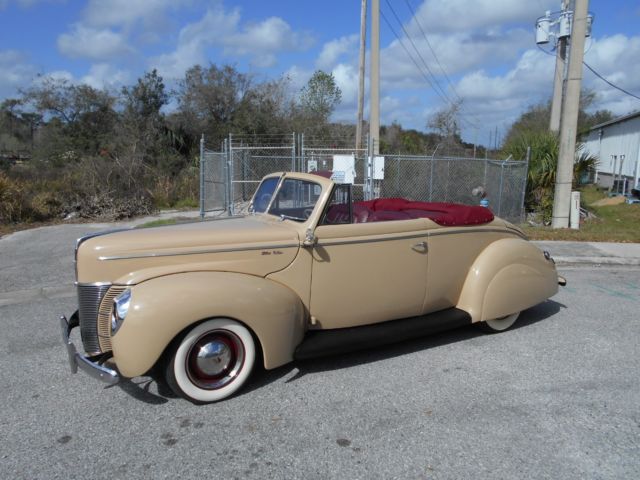 1940 Ford Deluxe Convertible - photo 2