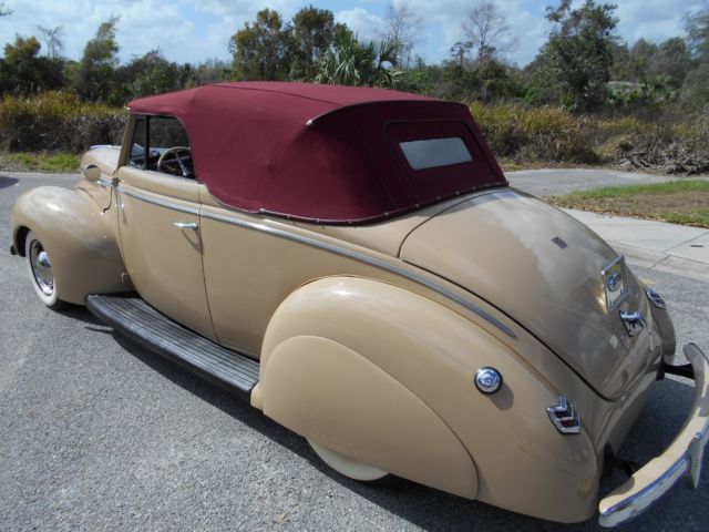 1940 Ford Deluxe Convertible - photo 6