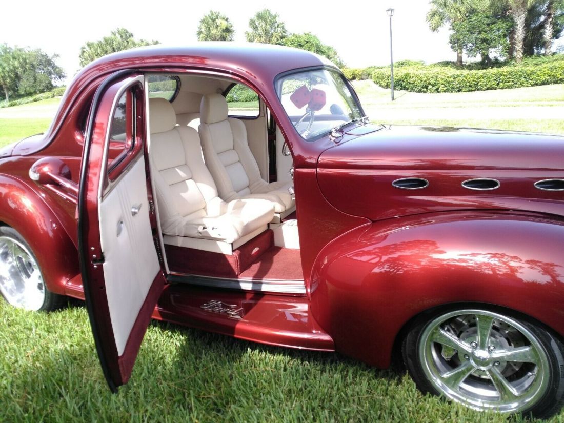 1940 Ford Deluxe Custom Street Rod - photo 5