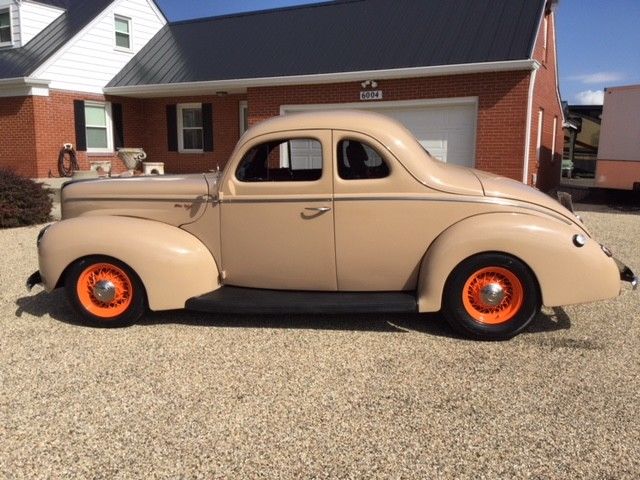 1940 Ford Deluxe Coupe - photo 6