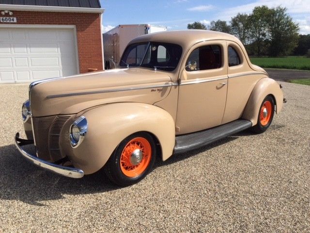 1940 Ford Deluxe Coupe - photo 7
