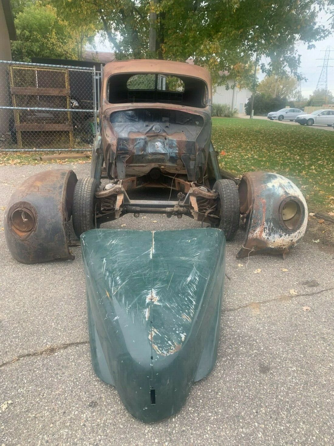1940 Ford Deluxe - photo 2