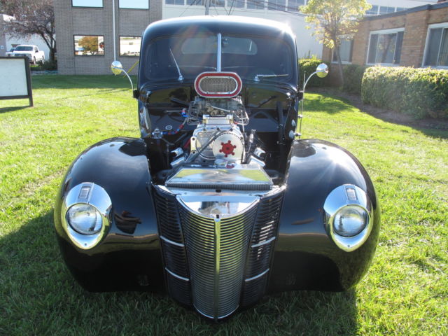 1940 Ford Deluxe Street Rod - photo 4