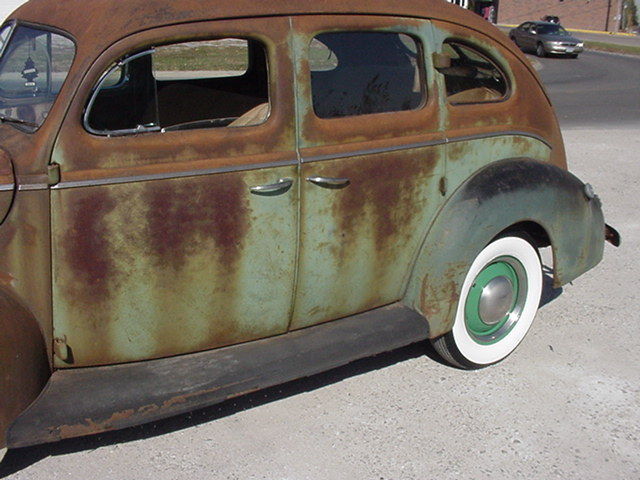 1940 Ford Deluxe Fordor - photo 4