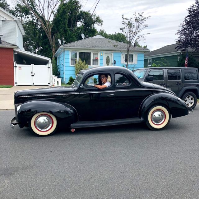 1940 Ford Deluxe - photo 4