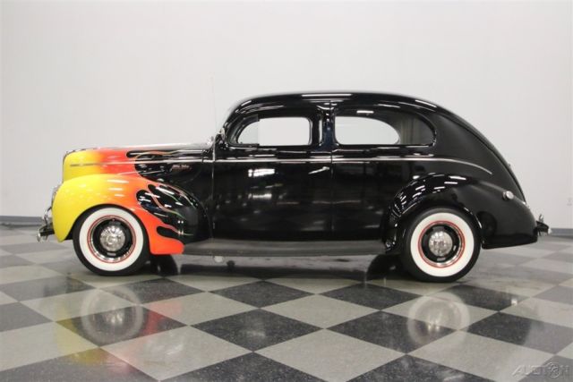1940 Ford Deluxe - photo 2