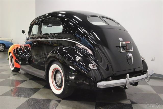 1940 Ford Deluxe - photo 9
