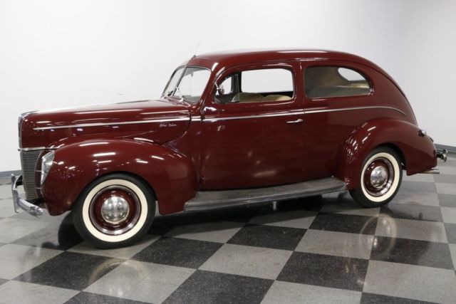 1940 Ford Deluxe Sedan - photo 8