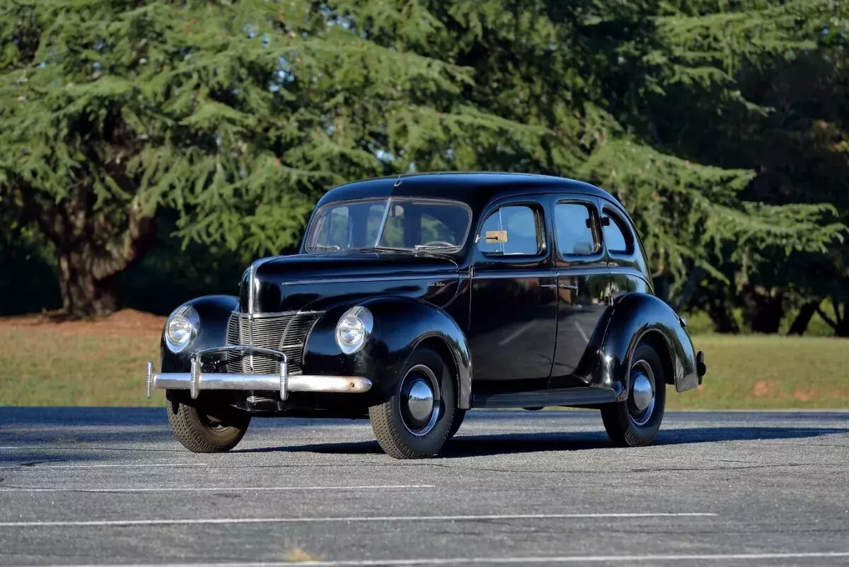 1940 Ford Deluxe Sedan James Brown Original Runs Good Straight and Solid 1940 Ford Deluxe
