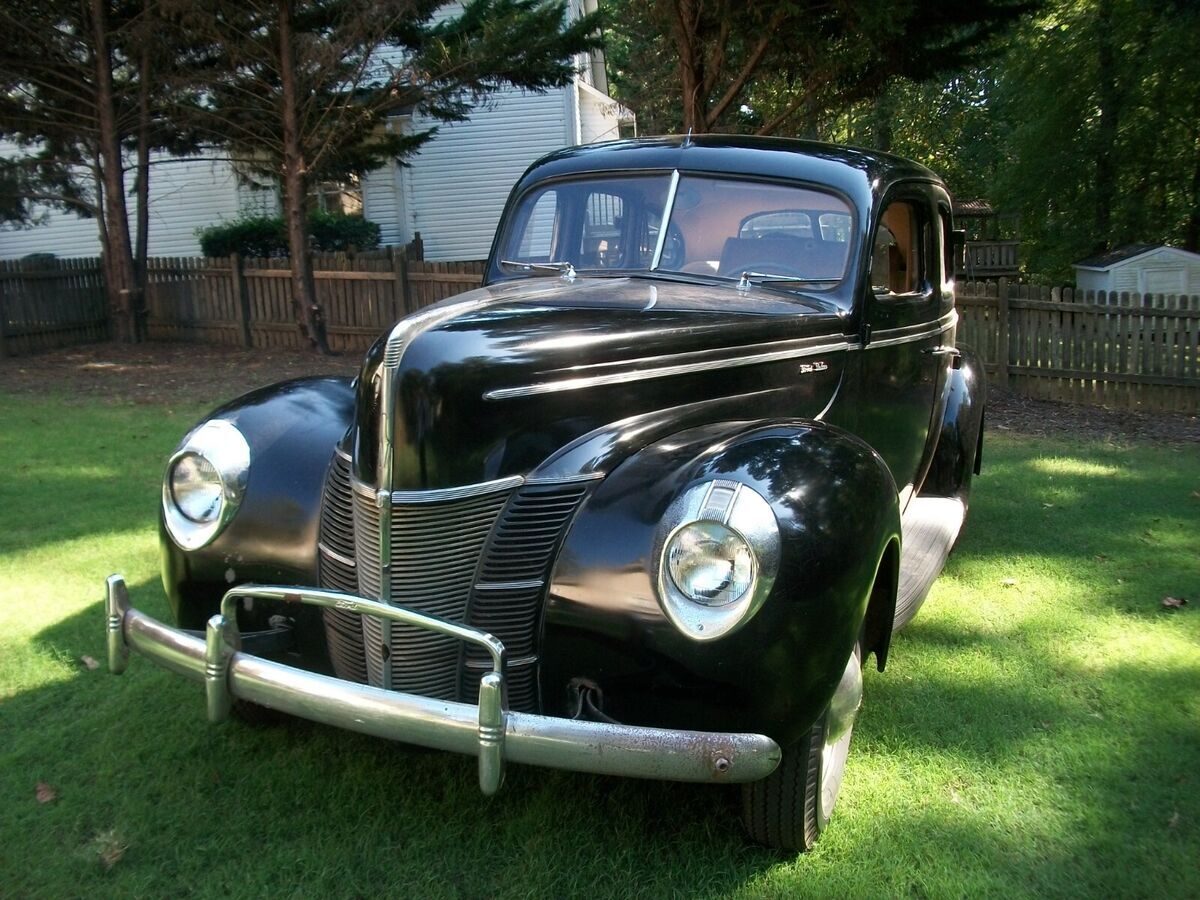1940 Ford Deluxe - photo 2