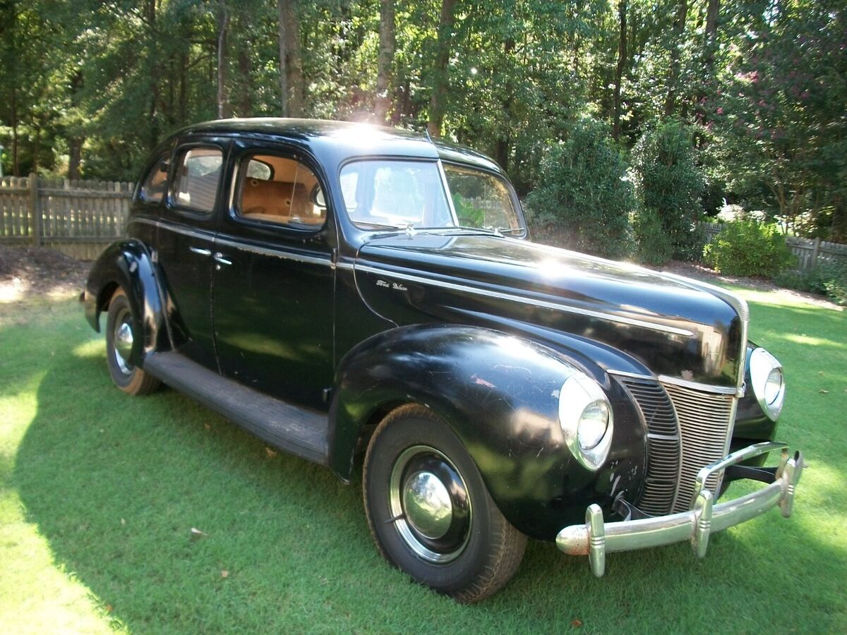 1940 Ford Deluxe - photo 4