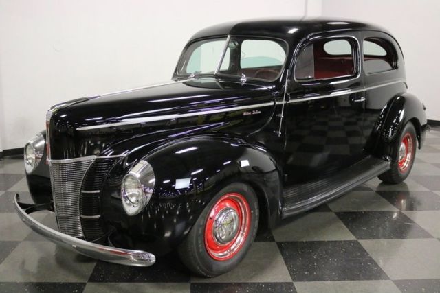 1940 Ford Deluxe Sedan - photo 6