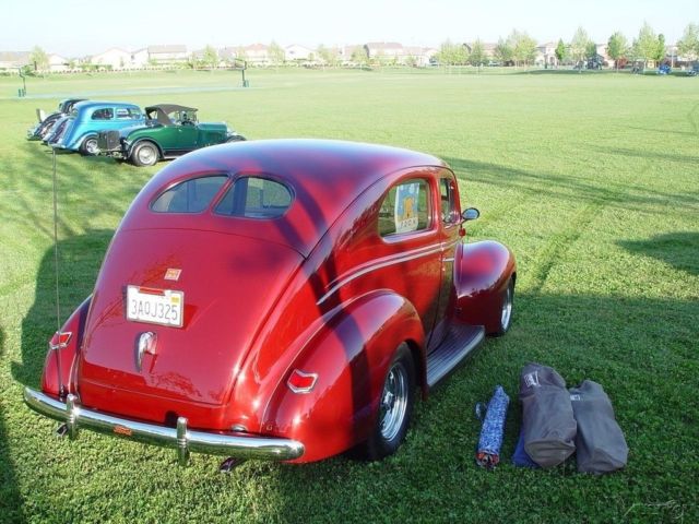 1940 Ford Sedan - photo 10