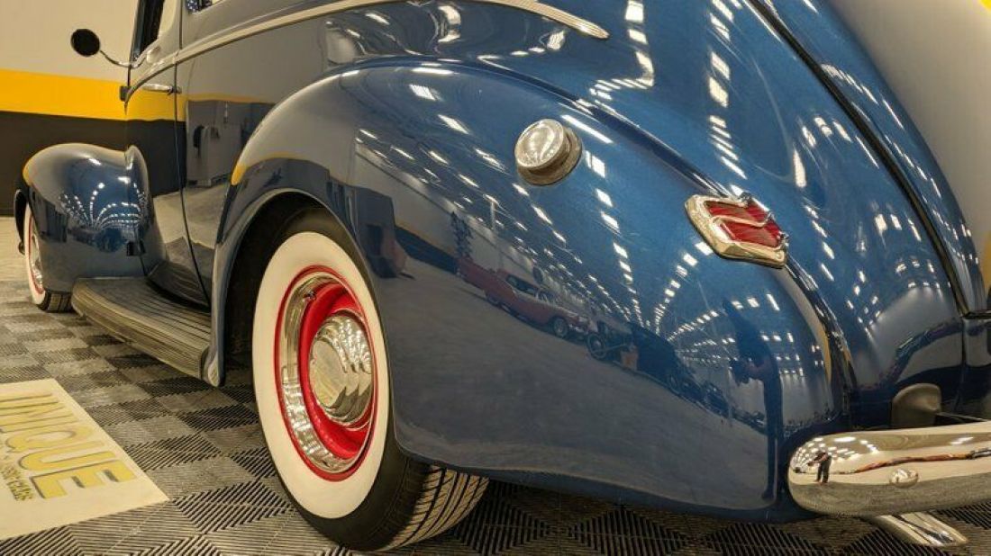 1940 Ford Deluxe Tudor Sedan Street Rod - photo 10