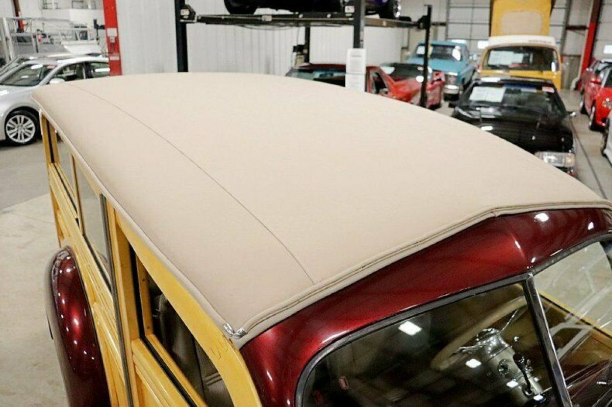 1940 Ford Deluxe Woodie - photo 10