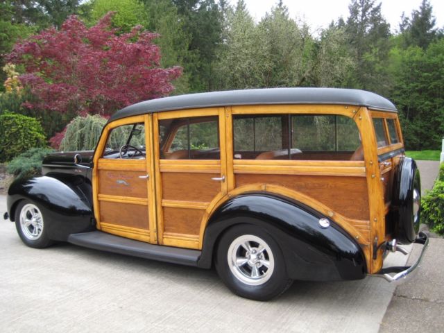 1940 Ford Woodie Wagon - photo 2