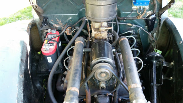 1940 Ford Fordor Deluxe Sedan - photo 3