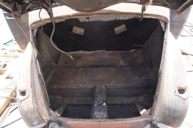 1940 Ford Deluxe Fordor - photo 6