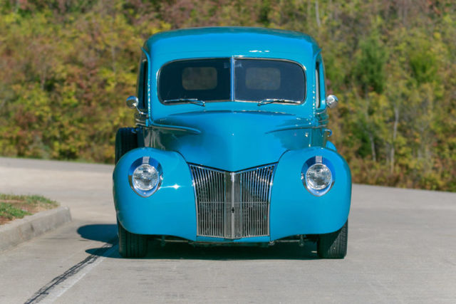 1940 Ford Panel Truck - photo 2
