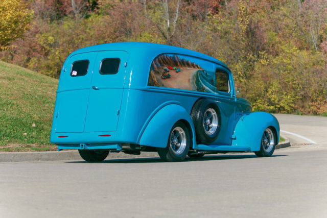 1940 Ford Panel Truck - photo 9