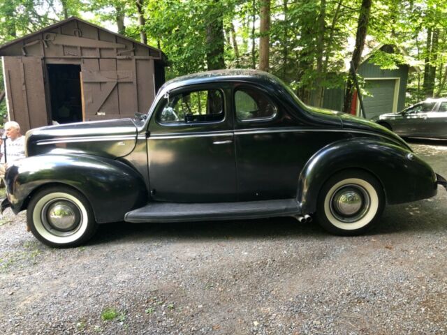 1940 Ford Standard Coupe - photo 2