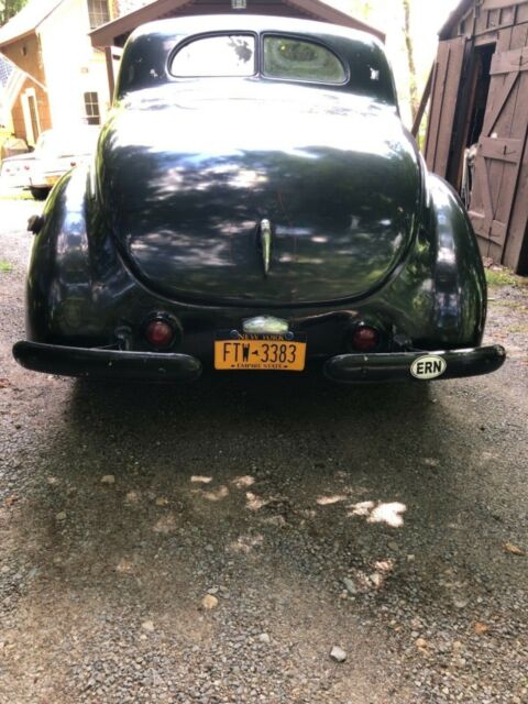 1940 Ford Standard Coupe - photo 4