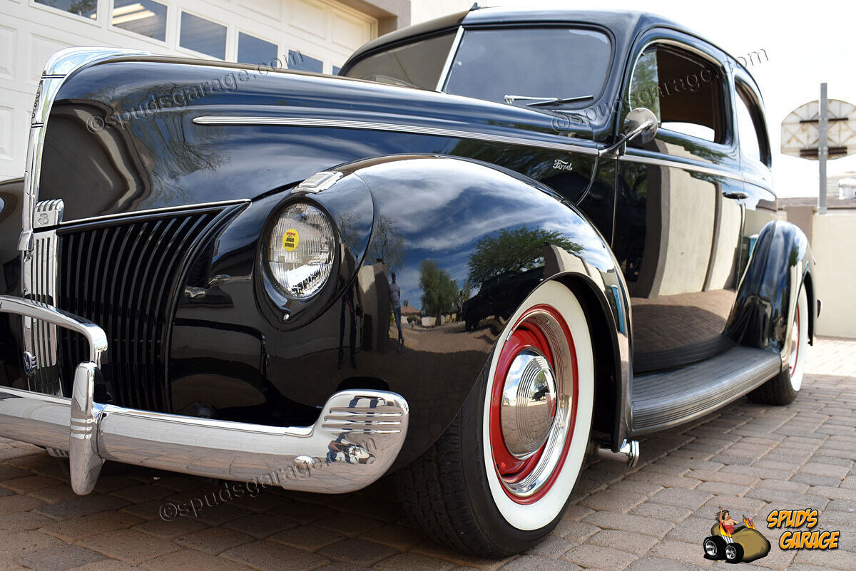1940 Ford Standard Tudor Retro-Rod - photo 2