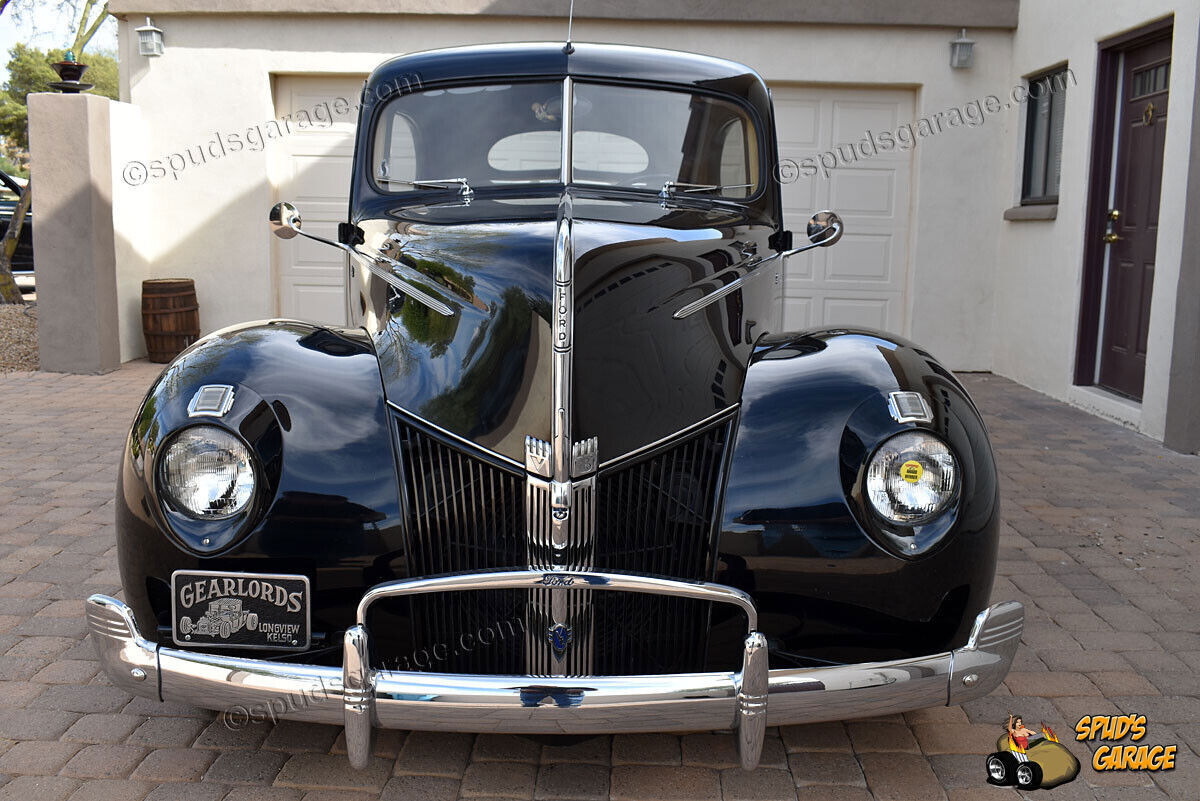 1940 Ford Standard Tudor Retro-Rod - photo 3