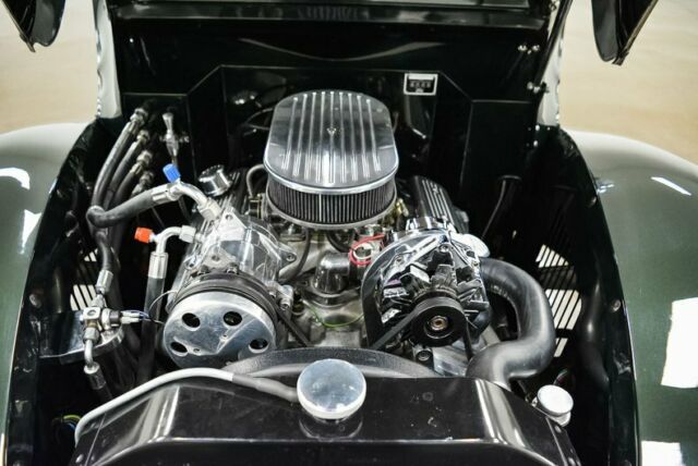 1940 Ford Tudor -- - photo 10