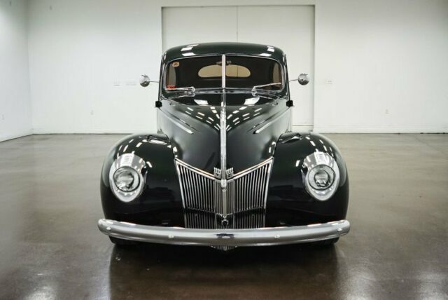 1940 Ford Tudor -- - photo 2