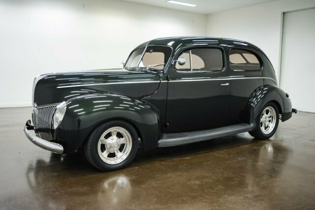 1940 Ford Tudor -- - photo 3