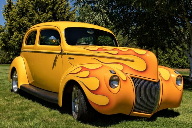 1940 Ford TUDOR RESTOMOD LS1 4L60E 1,840 MILES $120K BUILD - photo 7