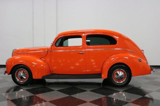 1940 Ford Tudor Sedan - photo 8