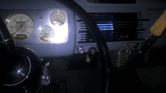 1940 Ford Deluxe Fordor - photo 8