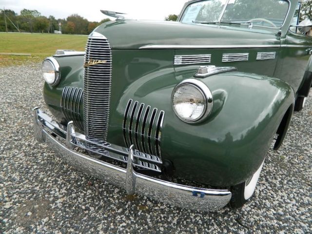 1940 Cadillac Lasalle Series 50 Convertible - photo 5