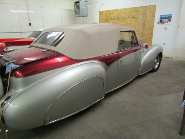 1940 Lincoln MKZ/Zephyr chrome every where - photo 4