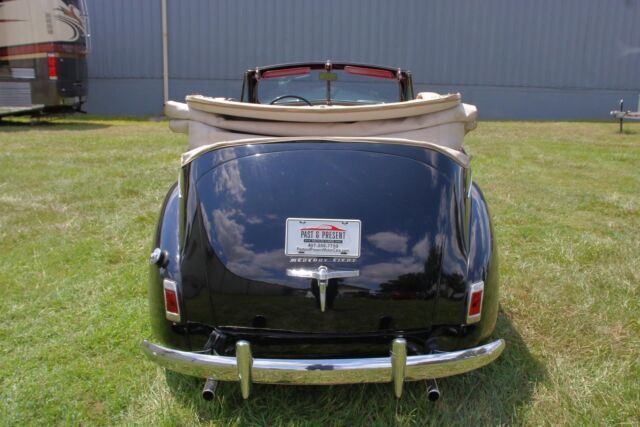 1940 Mercury Eight 4 Door Convertible - photo 5