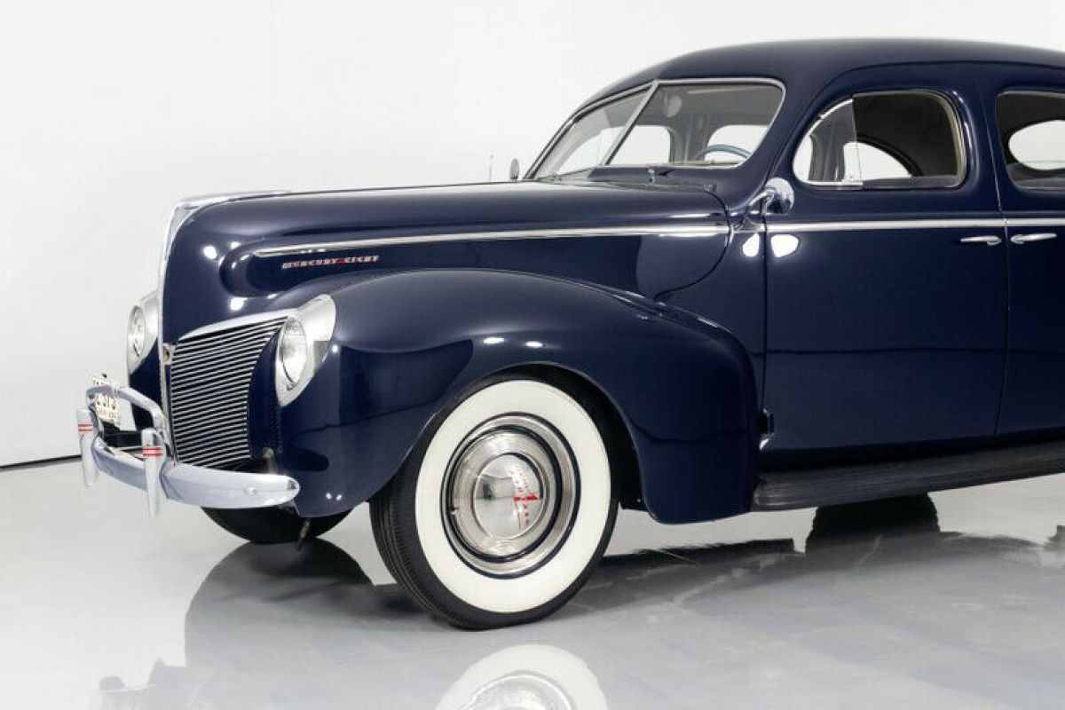 1940 Mercury Eight Sedan - photo 6