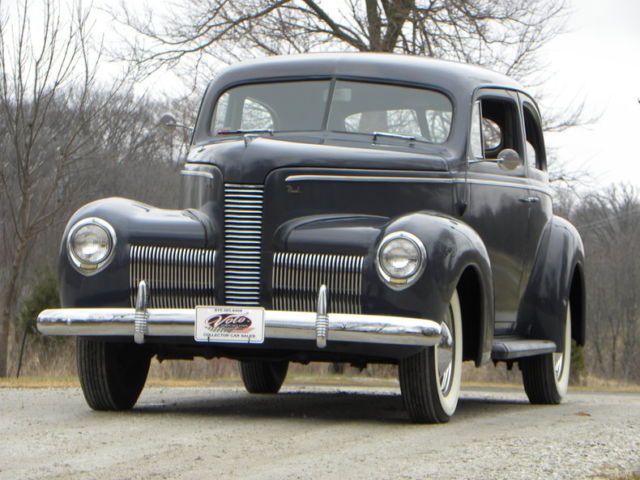 1940 Nash Lafayette 2 Door Sedan -- - photo 4